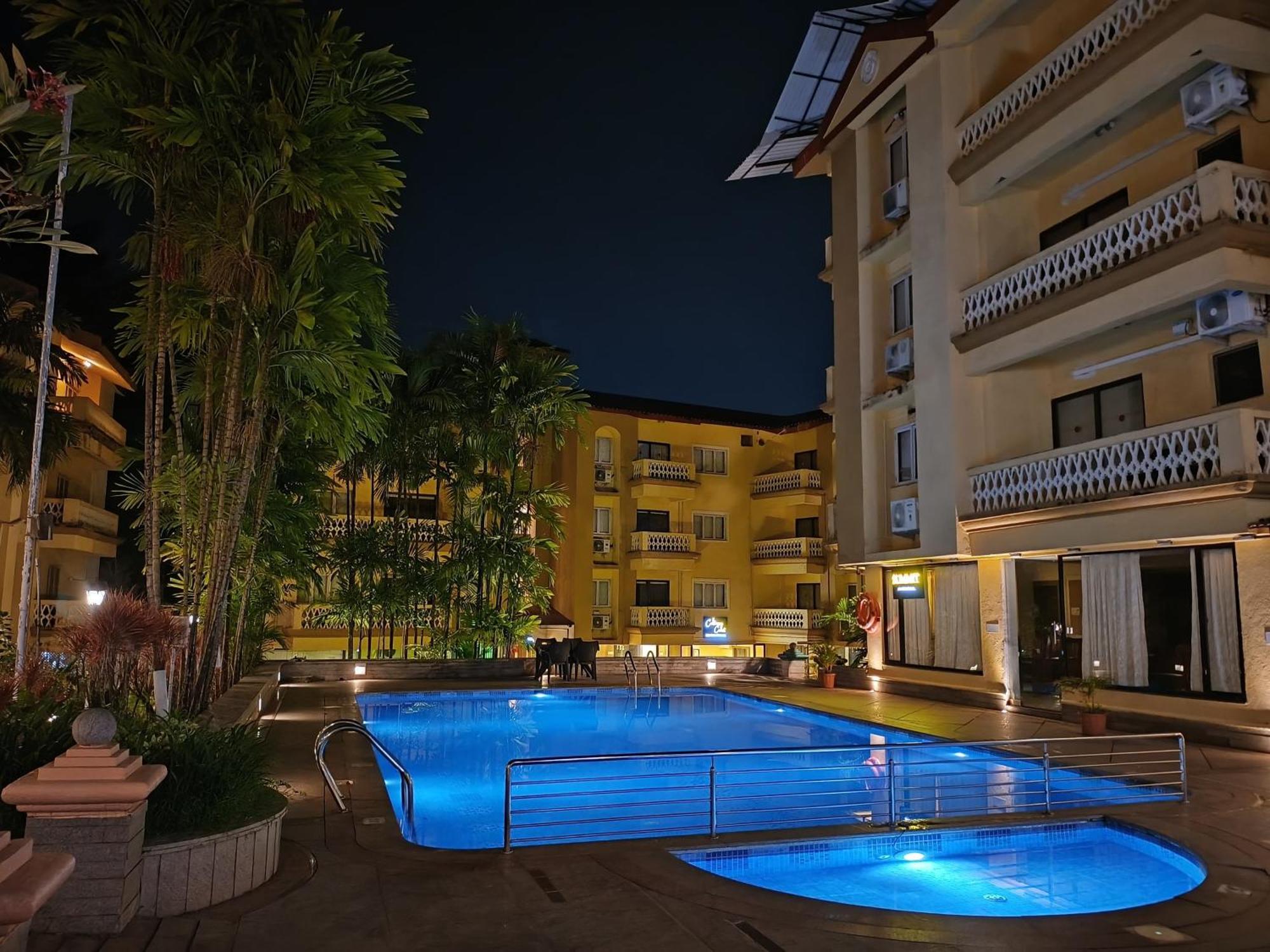 Golden Landmark Green Valley Beach Resort Dona Paula Zewnętrze zdjęcie